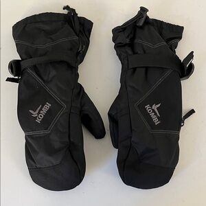 Kombi Black Women's Mittens